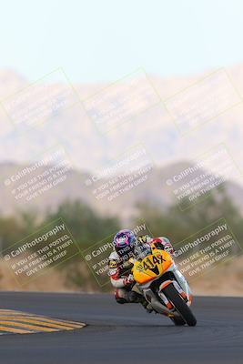 media/Sep-24-2022-CVMA (Sat) [[a45f954247]]/Race 10 Amateur Supersport Middleweight/